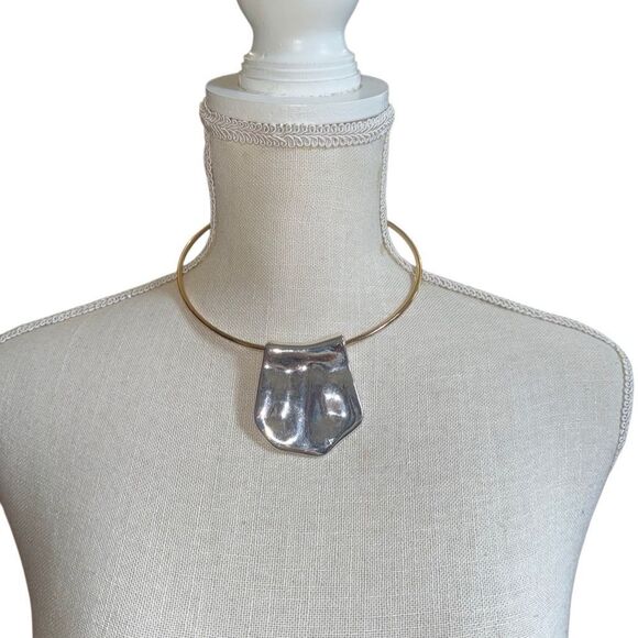 Robert Lee Morris Soho Gold Petal Wire Necklace - Picture 1 of 6